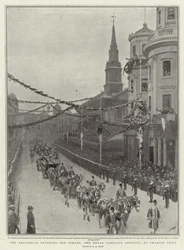 La processione che entra nello Strand, la carrozza reale che arriva a Charing Cross